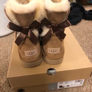 Size 9 Uggs